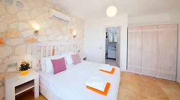 Air Hotel 4*